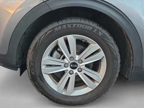Used 2017 Kia Sportage LX w/ LX Popular Package image 24