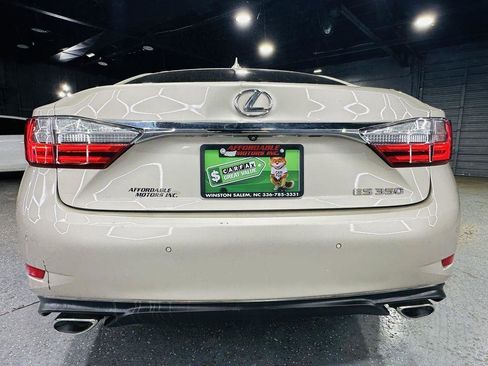 Used 2018 Lexus ES 350 w/ Luxury Package w/Wood Trim FWD image 4