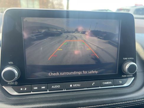 Certified 2023 Nissan Rogue S image 51