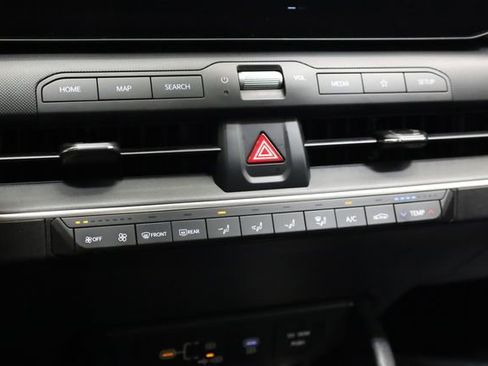 Used 2025 Kia K4 FWD image 22