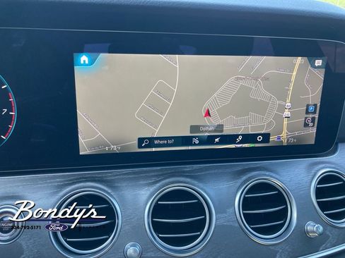 Used 2022 Mercedes-Benz E 350 Sedan image 7