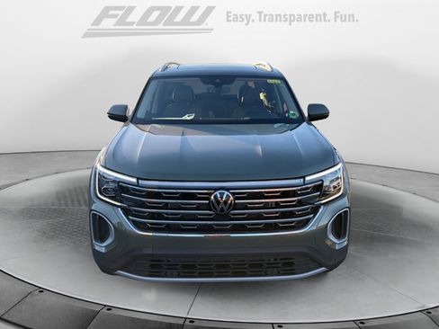 New 2026 Volkswagen Atlas SEL image 2