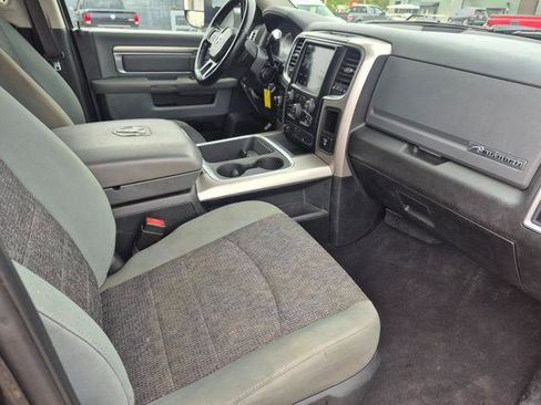 Used 2018 RAM 2500 Big Horn AWD/4WD image 11