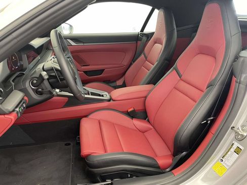 Used 2026 Porsche 911 Carrera 4S AWD/4WD image 5