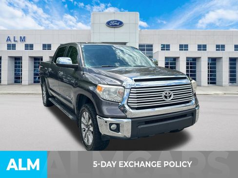 Used 2017 Toyota Tundra Limited w/ Limited Premium Package AWD/4WD image 3