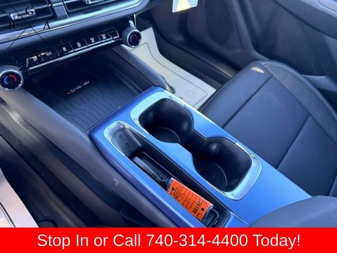 New 2026 Chevrolet Equinox EV LT w/ Convenience Package II FWD image 20