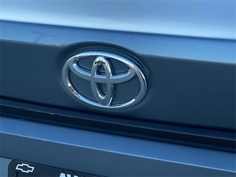 Used 2024 Toyota Corolla LE image 27