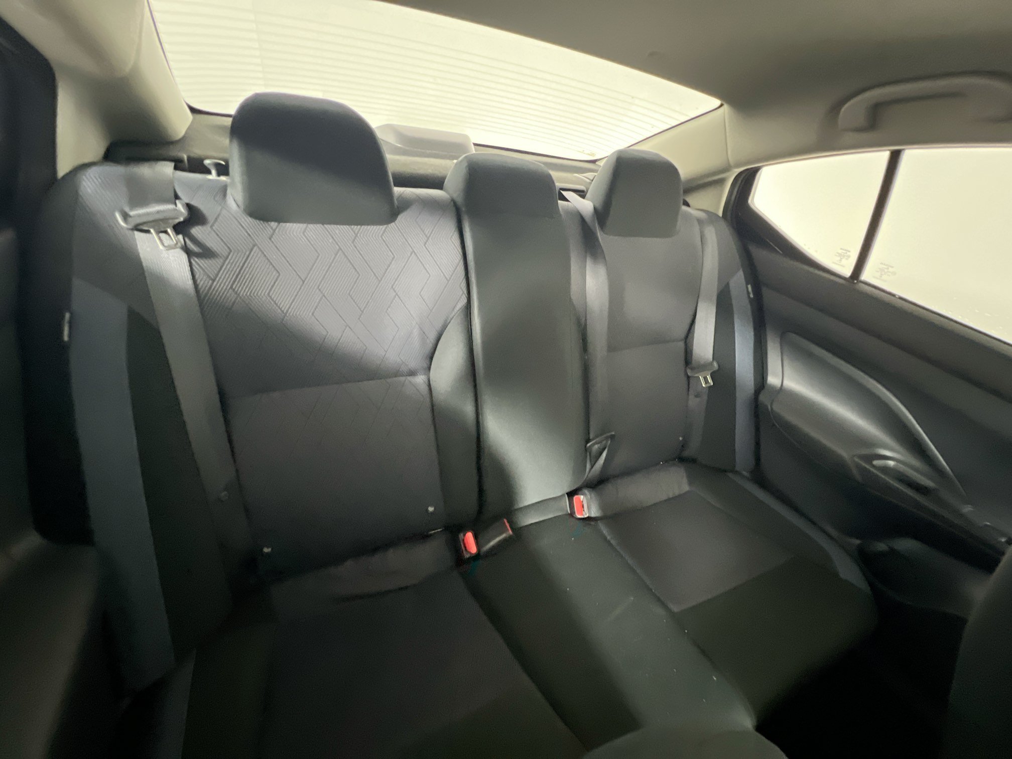 Used 2024 Nissan Versa SV FWD image 31