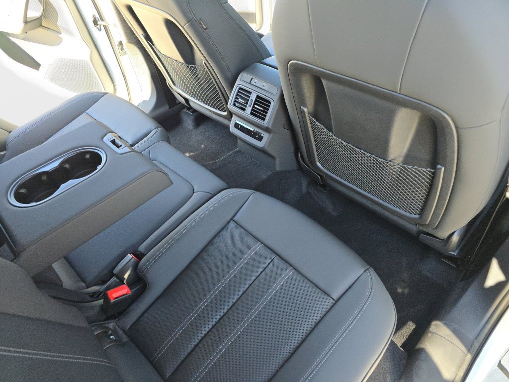 Used 2025 Audi Q5 Prestige AWD/4WD image 11