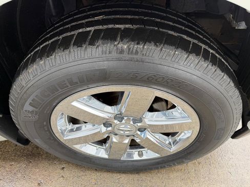 Used 2012 Nissan Armada Platinum image 25