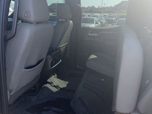 Used 2022 GMC Sierra 1500 SLT w/ SLT Premium Plus Package image 17