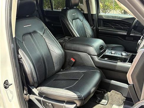 Used 2020 Ford Expedition Platinum AWD/4WD image 39