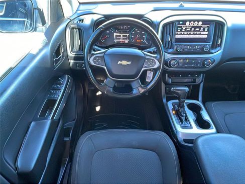 Used 2016 Chevrolet Colorado LT w/ LT Convenience Package image 19