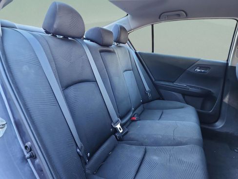 Used 2015 Honda Accord LX image 18