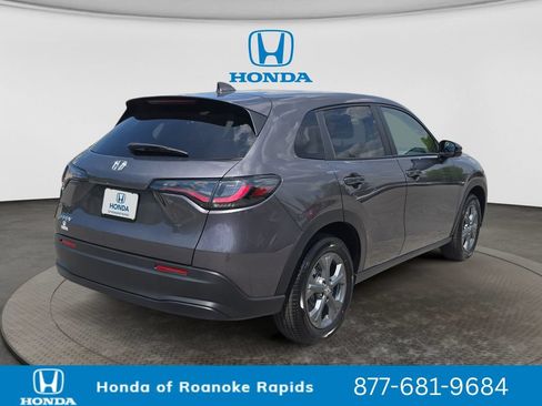 New 2027 Honda HR-V LX image 5
