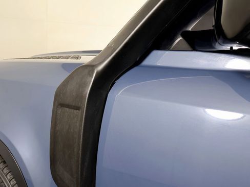 Used 2023 Land Rover Defender 90 S image 23