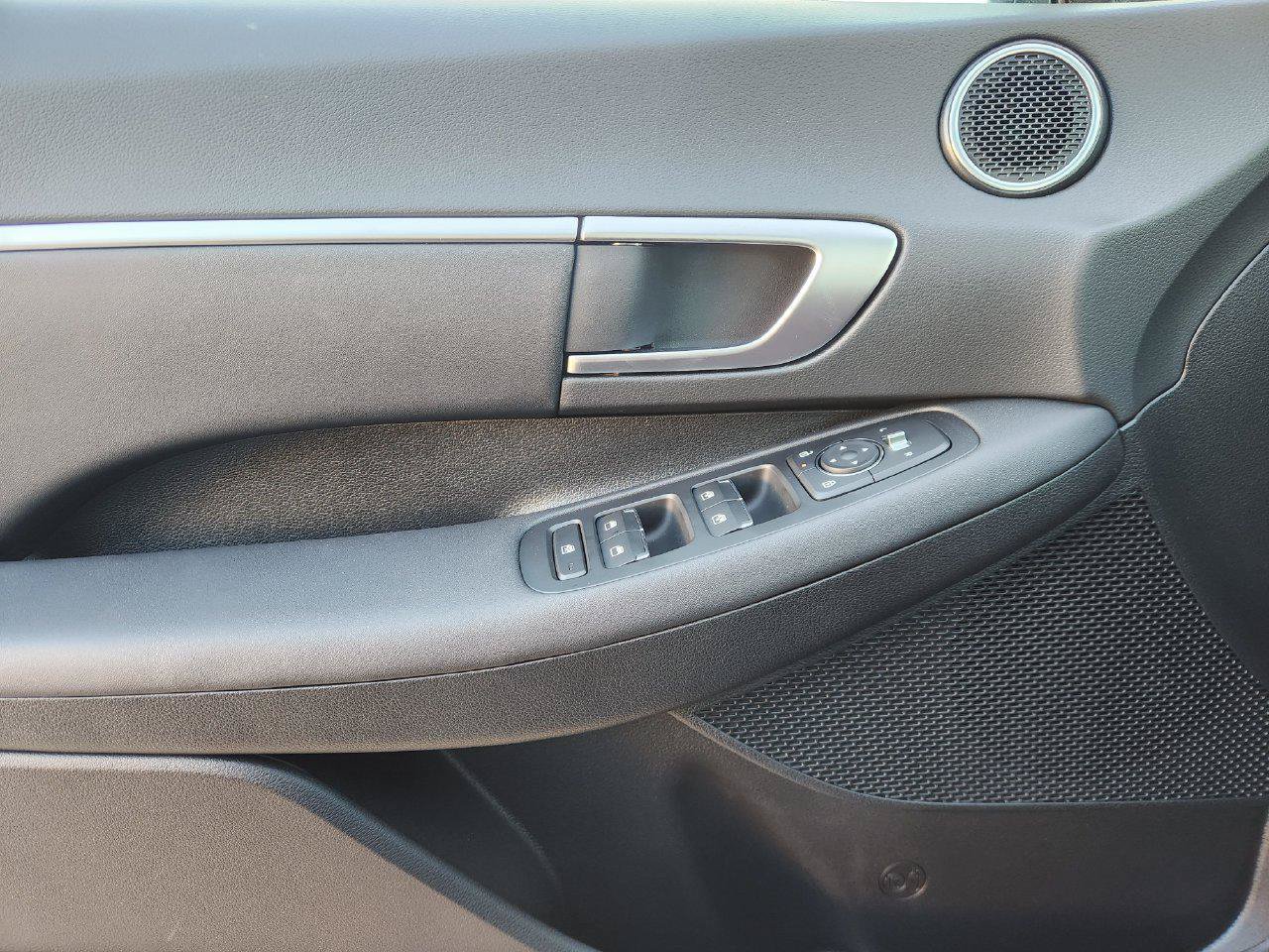New 2026 Hyundai Sonata SEL FWD image 22