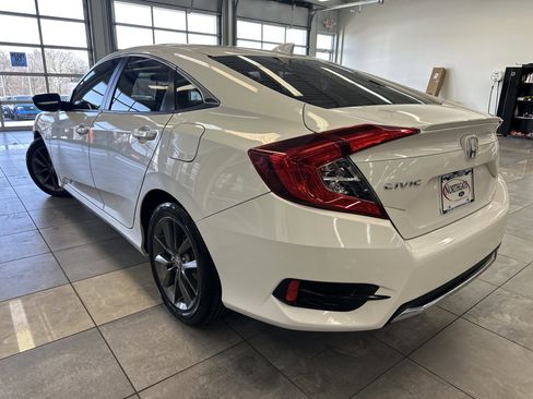 Used 2019 Honda Civic EX image 14