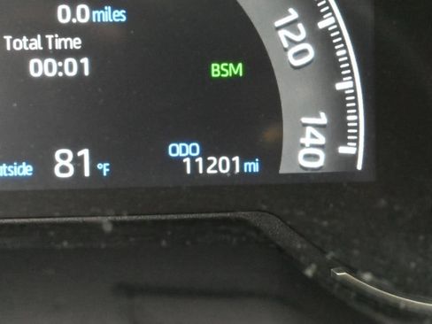 Used 2024 Toyota RAV4 XLE AWD/4WD image 25