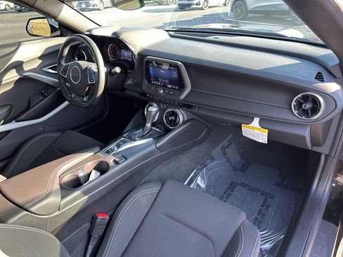 Used 2023 Chevrolet Camaro LT w/ Technology Package RWD image 38