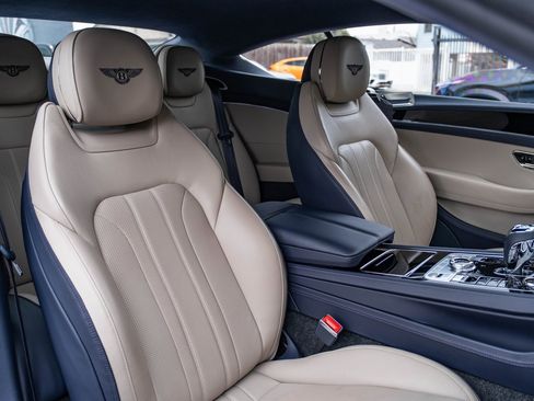 Used 2023 Bentley Continental GT Mulliner image 32
