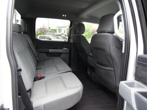 Used 2024 Ford F150 XLT AWD/4WD image 25