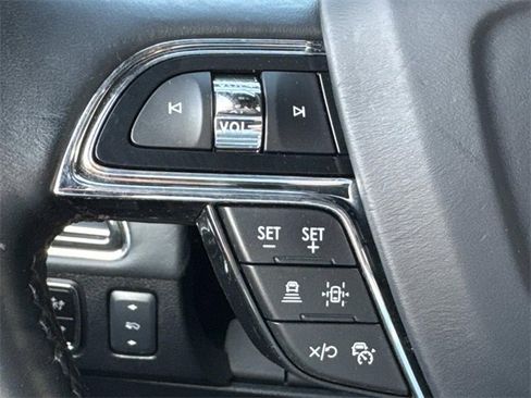Used 2023 Lincoln Navigator L Black Label image 32