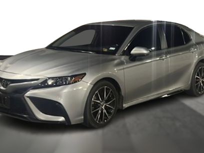 Used 2021 Toyota Camry SE