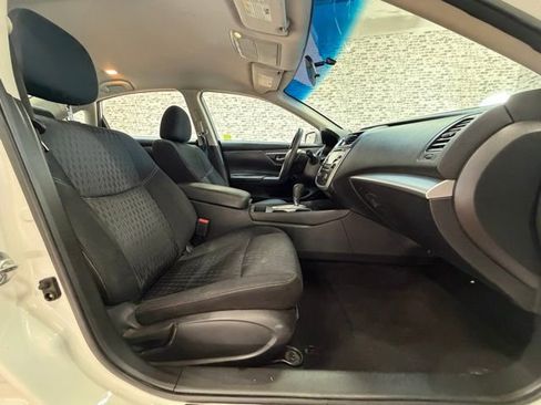 Used 2018 Nissan Altima 2.5 S w/ S Convenience Package FWD image 9