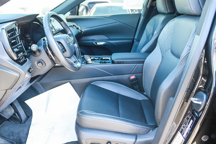 Used 2026 Lexus RX 350h w/ Convenience Package AWD/4WD image 17