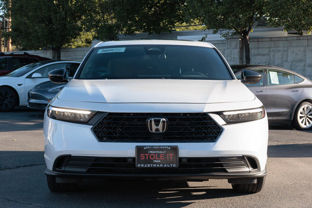 Used 2024 Honda Accord Sport image 11