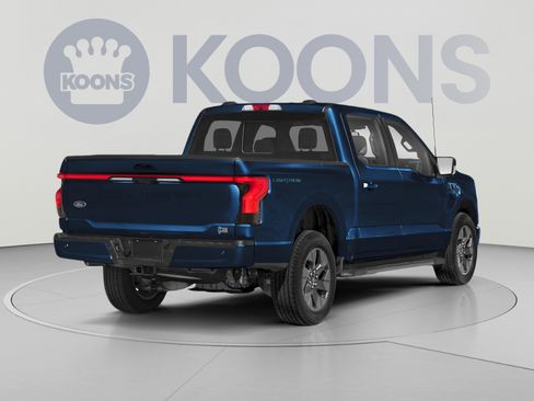 Used 2025 Ford F150 Lightning Lariat AWD/4WD image 2