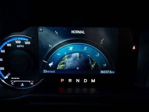 Used 2022 Ford Bronco Outer Banks image 24