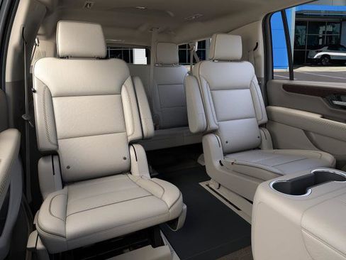 New 2026 GMC Yukon XL Denali RWD image 17