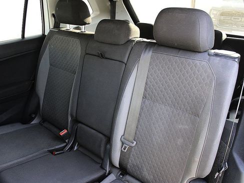 Used 2020 Volkswagen Tiguan S FWD image 14