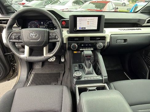 Used 2024 Toyota Tacoma TRD Sport w/ TRD Sport Upgrade Package AWD/4WD image 18