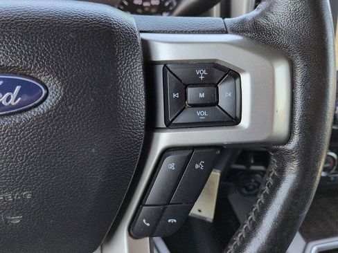 Used 2020 Ford F250 Lariat AWD/4WD image 19
