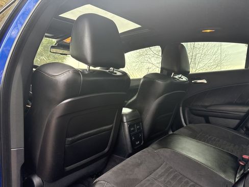 Used 2018 Dodge Charger R/T image 23