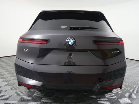 Used 2026 BMW iX xDrive45 image 4