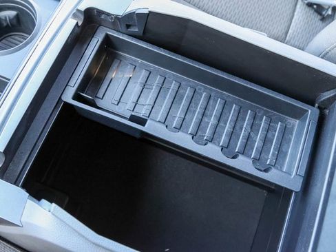 Used 2017 Ford F250 XLT w/ XLT Value Package image 21