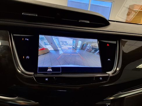 Certified 2022 Cadillac XT6 Premium Luxury image 27