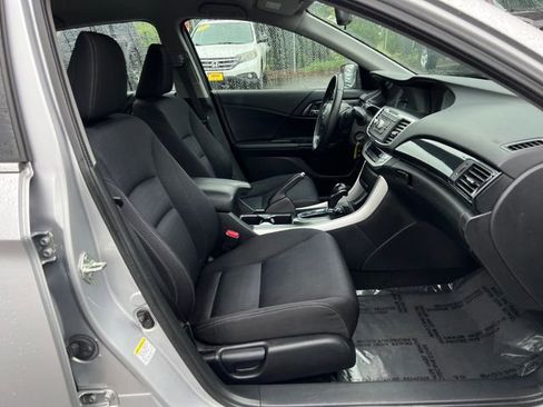 Used 2014 Honda Accord Sport image 9