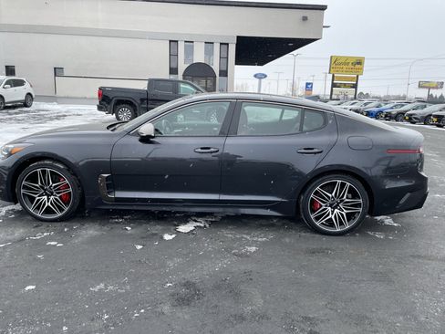 Used 2022 Kia Stinger GT1 w/ Red Interior Color Package image 5