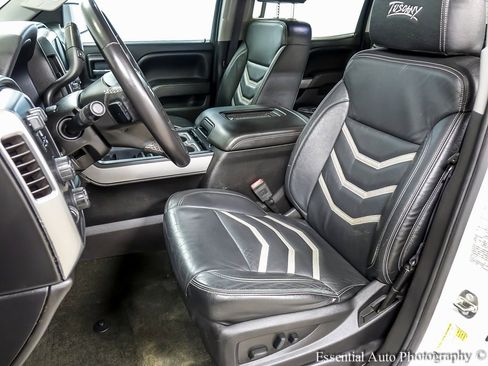 Used 2017 Chevrolet Silverado 1500 LT w/ All Star Edition image 10