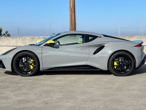 New 2026 Lotus Emira V6 image 7