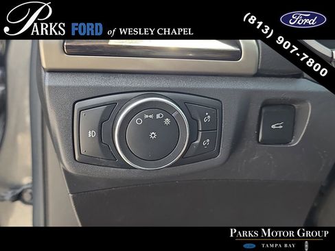 Used 2016 Ford Fusion SE w/ Equipment Group 202A AWD/4WD image 25