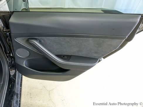 Used 2023 Tesla Model 3 Long Range AWD/4WD image 25