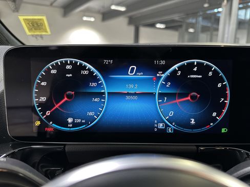 Certified 2023 Mercedes-Benz GLA 250 4MATIC image 18