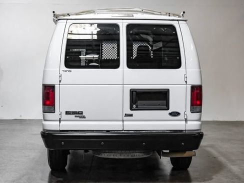 Used 2011 Ford E-150 and Econoline 150 RWD image 13