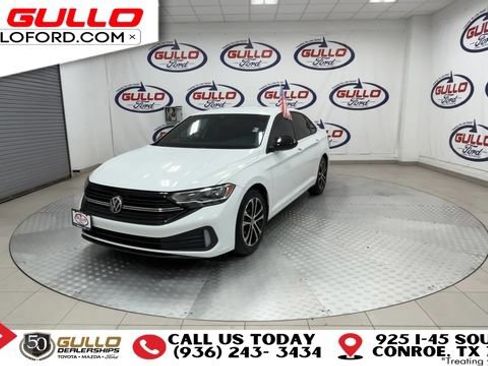 Used 2023 Volkswagen Jetta Sport FWD image 5